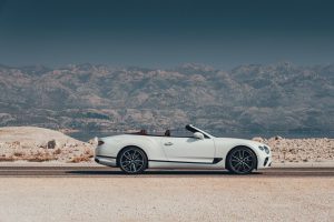 94119004-bentley_continental_gt_convertible_15