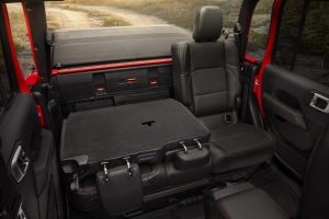 9b525c11-2020-jeep-gladiator-truck-202