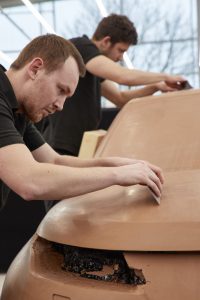 aa9572c2-2020-range-rover-evoque-106