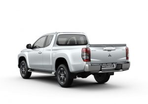 b77df4b3-2019-mitsubishi-l200-pickup-unveiled-11