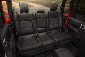 be0678be-2020-jeep-gladiator-truck-201