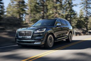 c60a8777-2020-lincoln-aviator-8