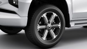 c9d31caa-2019-mitsubishi-l200-pickup-unveiled-61