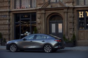 df19fcb0-2019-mazda-3-sedan-hatch-113