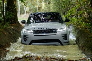 dfeb3618-2020-range-rover-evoque-4
