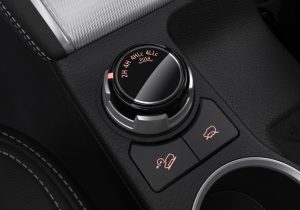 f95a4685-2019-mitsubishi-l200-pickup-unveiled-23