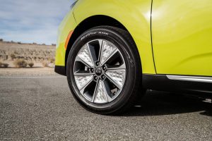 00a7086e-2020-kia-soul-ev-23