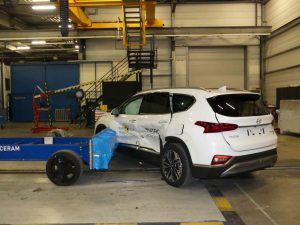 237cfb56-hyundai-santa-fe-2018-euro-ncap-3