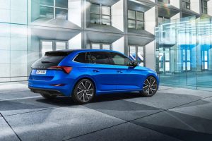 271a90a0-2019-skoda-scala-27