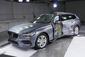 6ad16e03-volvo-s60-v60-2018-euro-ncap-9