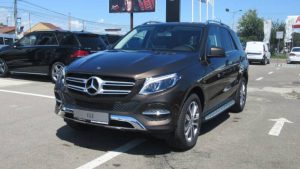 700x500_mercedes-benz-clasa-gle-gle-250-d-4matic-7_111685