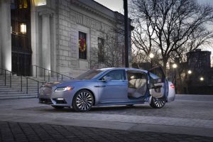 b27e7aa0-2019-lincoln-continental-80th-anniversary-coach-door-edition-14