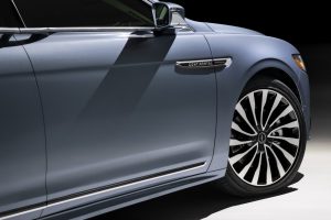 bf5c7a9b-2019-lincoln-continental-80th-anniversary-coach-door-edition-51