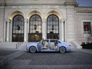 c1efbf42-2019-lincoln-continental-80th-anniversary-coach-door-edition-12
