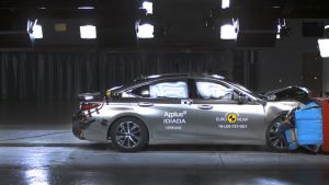 dd98a89a-lexus-es-euro-ncap-3