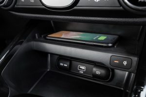 f2c56b80-2020-kia-soul-gt-32