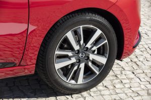 1c0784f4-2019-nissan-micra-xtronic-18