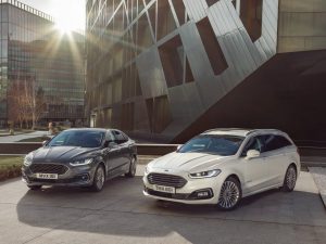 24213400-2020-ford-mondeo-hybrid-wagon-1