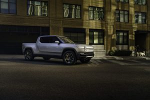 3983e127-rivian-unveils-r1t-electric-truck-5