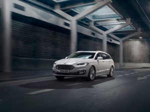 6b529ff9-2020-ford-mondeo-hybrid-wagon-7
