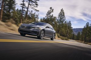 6cb3f14e-2020-vw-passat-detroit-unveiling-10