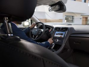 8ee24ad4-2020-ford-mondeo-hybrid-wagon-14