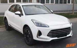 8f7ebf20-zotye-sr9-porsche-macan-clone-facelift-1
