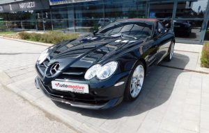 Mercedes-Benz-SLR-1200x768