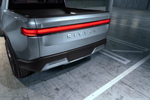 ab21fe76-rivian-unveils-r1t-electric-truck-23