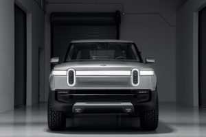 b63989f0-rivian-unveils-r1t-electric-truck-11