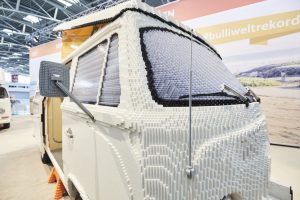 17bedeca-lego-vw-t2-bulli-camper-6