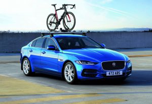 246557a3-2020-jaguar-xe-facelift-51