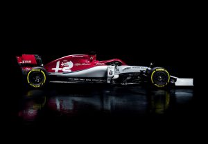 2dbc8bd8-alfa-romeo-racing-official-2019-f1-livery-16