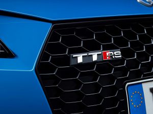 3f2993b8-2020-audi-tt-rs-44