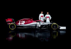 45e9e443-alfa-romeo-racing-official-2019-f1-livery-7