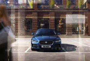 4e009bb0-2020-jaguar-xe-facelift-47