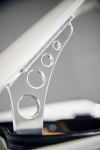 52dd9cb8-singer_dls_79