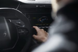 541ca598-peugeot-508-sport-engineered-concept-9