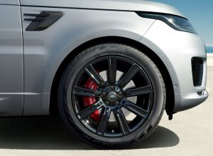 5d5cc687-2019-range-rover-sport-hst-07