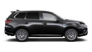 6831b58d-2019-mitsubishi-outlander-phev-commercial-11