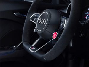 6b5945cc-2020-audi-tt-rs-63