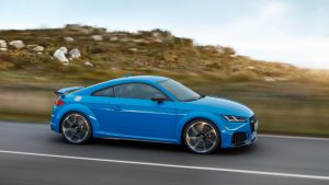 7700903e-2020-audi-tt-rs-14