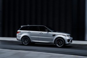 99e5ae7a-2019-range-rover-sport-hst-22