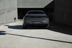 a7e035a4-peugeot-508-sport-engineered-concept-68