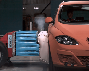 ad7978e6-zf-external-airbags-2