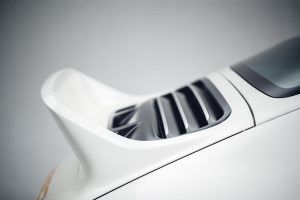 c8f62fd7-singer_dls_76