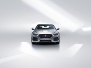 ce8739cb-2020-jaguar-xe-facelift-28