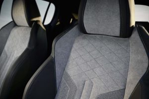 d0f70632-peugeot-208-16