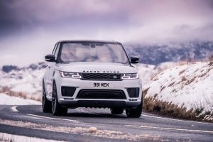 dc6bcc36-2019-range-rover-sport-hst-25