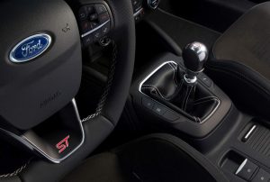 f197614f-2019-ford-focus-st-9